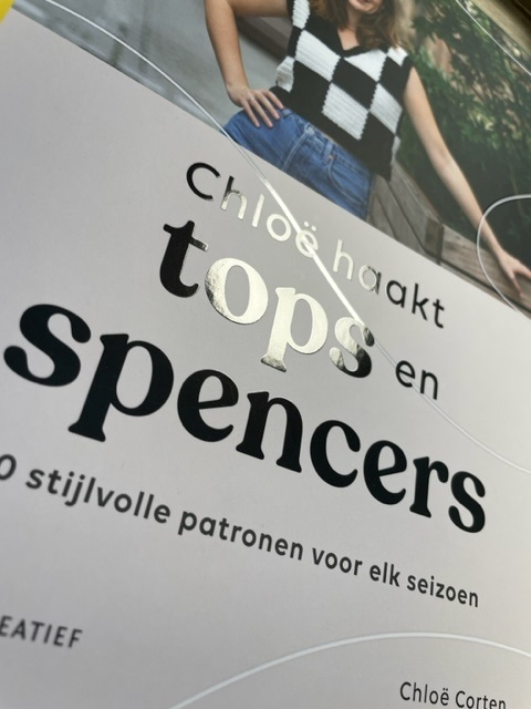 Unieboek spectrum   Chloe haakt tops en spencers 2